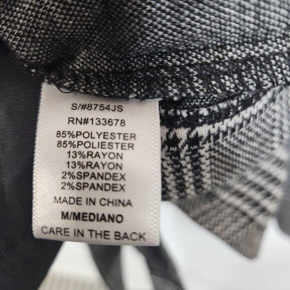 Love‎ Tree Glen Plaid Knit Blazer in Black and Gray - Size Medium - Picture 7 of 7